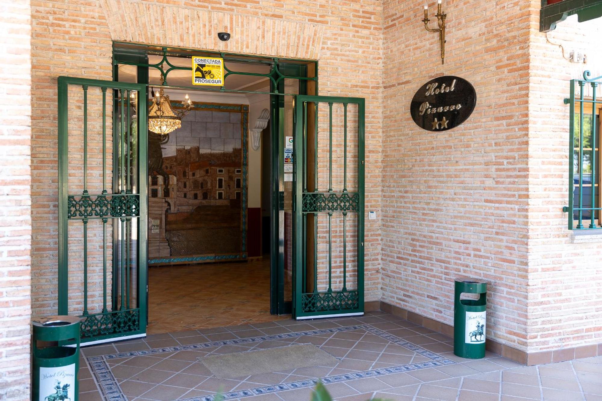 Hotel Pizarro Humanes de Madrid Ngoại thất bức ảnh