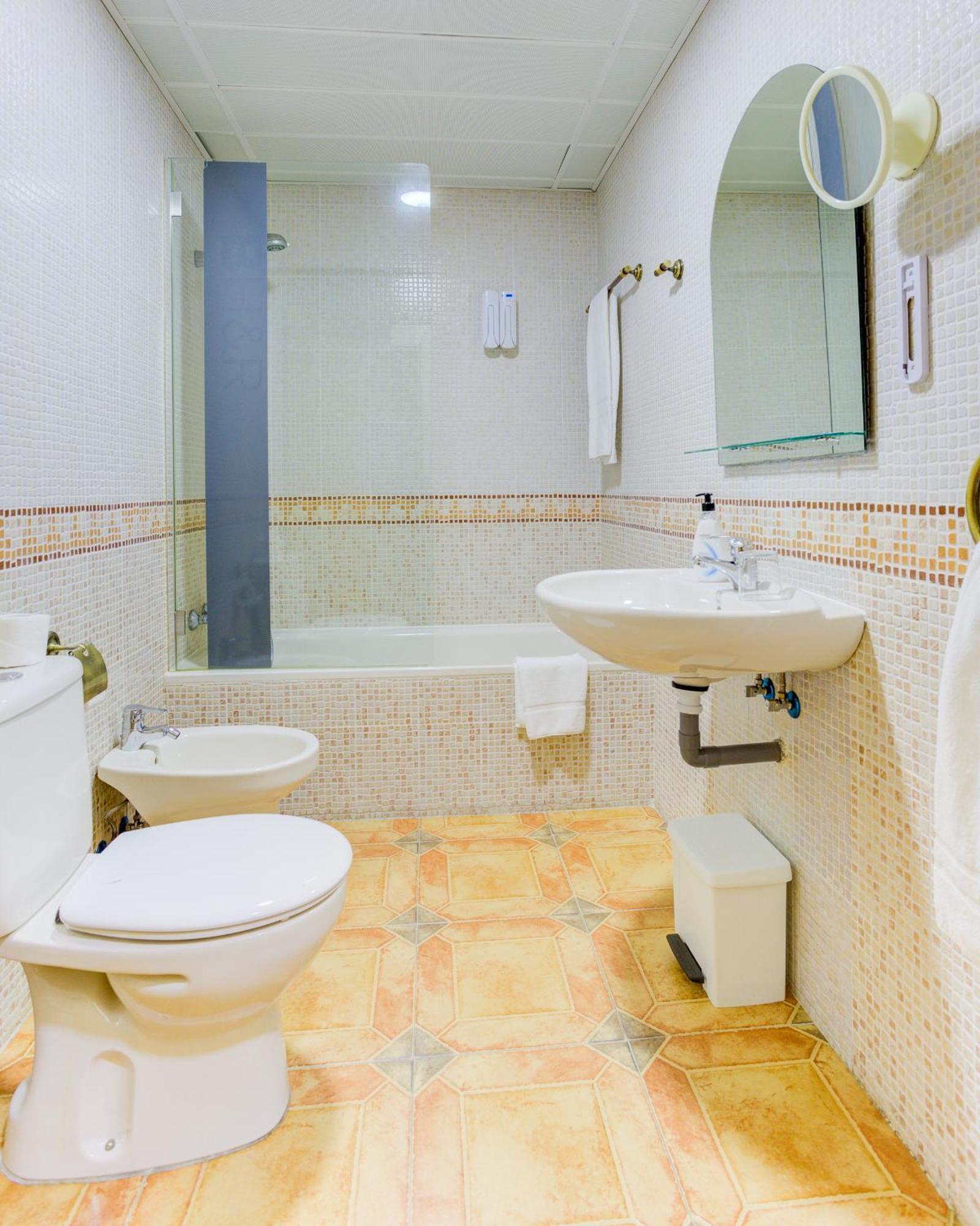 Hotel Pizarro Humanes de Madrid Ngoại thất bức ảnh