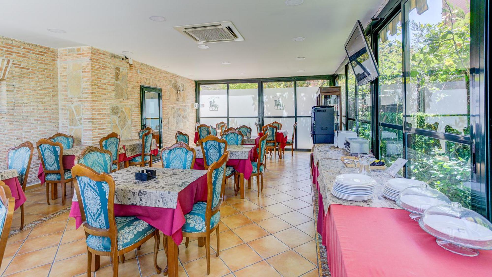 Hotel Pizarro Humanes de Madrid Ngoại thất bức ảnh